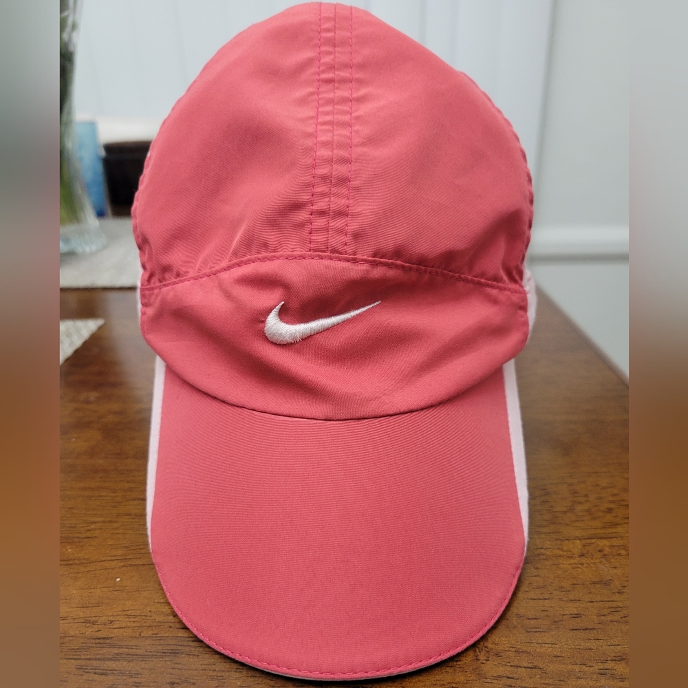 Nike fit dry hat